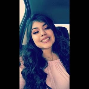 Meet your Posher, Litzy